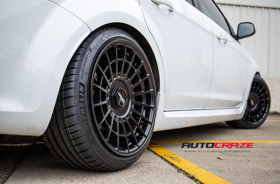 FORD FOCUS  5 STUD  CCV MATTE BLACK